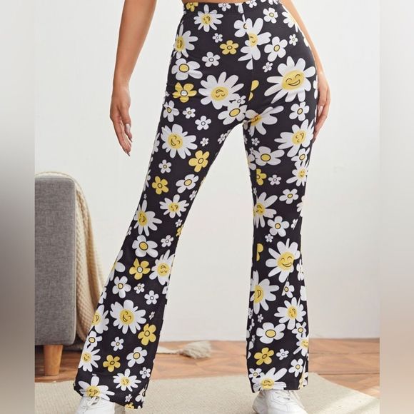 SHEIN Floral Flare Pants - Picture 1 of 3
